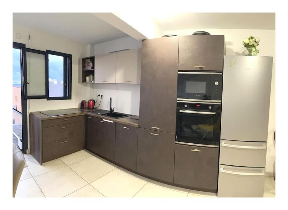 Le 136 Belle Vue Apartment Ле Госие Екстериор снимка